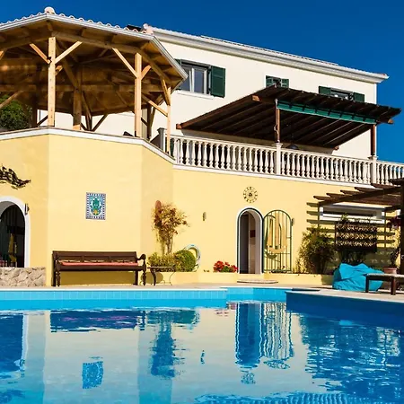 Gabriella Lefkada Willa